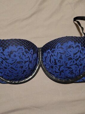 Victoria's Secret Very Sexy Balconet Bra